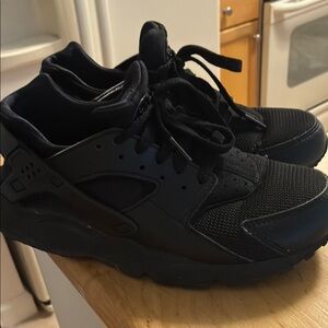 Nike Black Sneakers